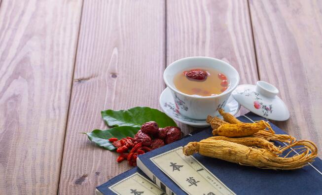 绞股蓝和黄芪哪个更适合养生-黄芪喝绞股蓝泡水喝的功效-专业黄芪和绞股蓝能泡在一起喝吗平台-绞股蓝炙黄芪神奇功效